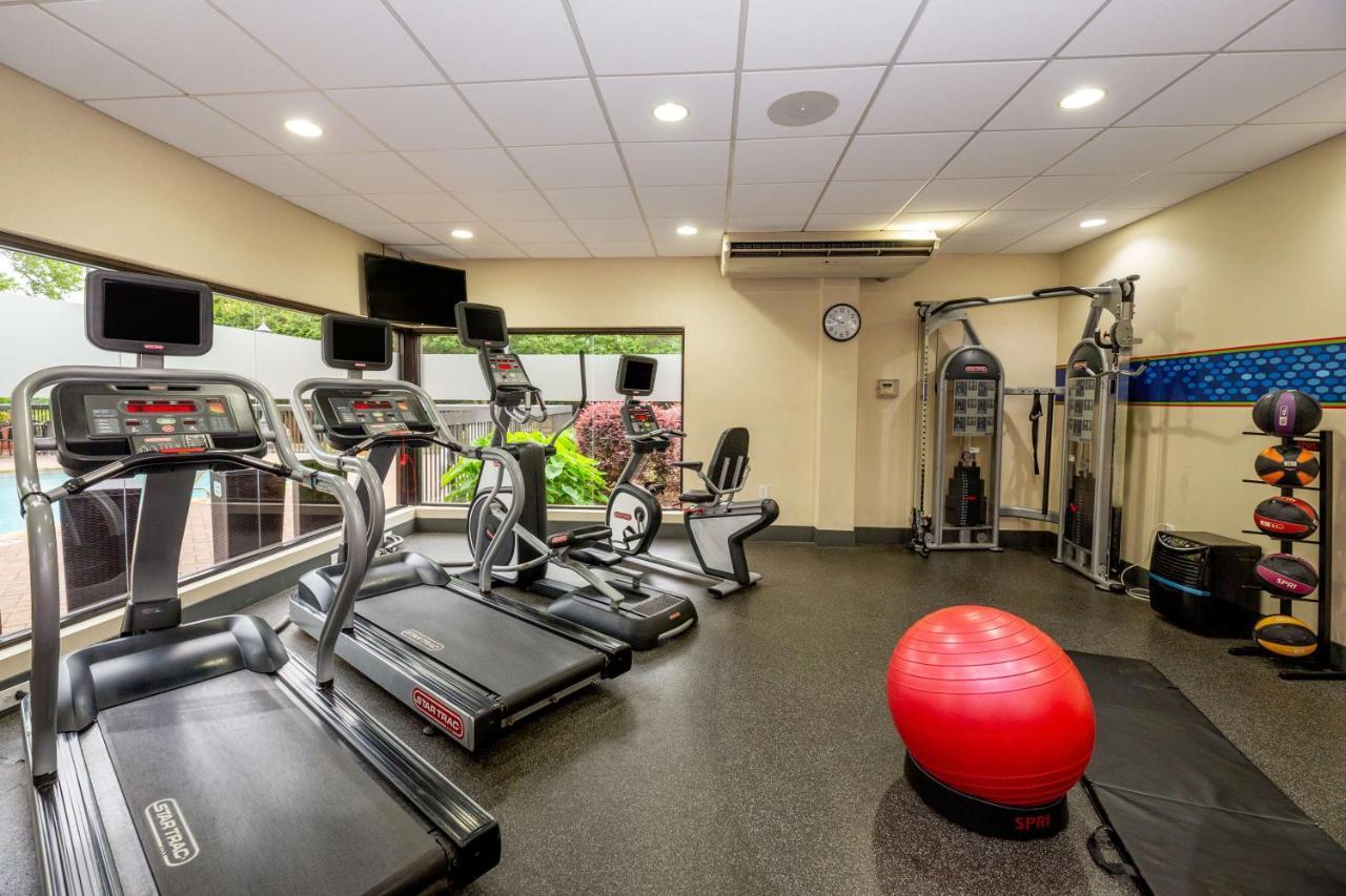 Hampton Inn Columbia I-26/Harbison Blvd Bagian luar foto