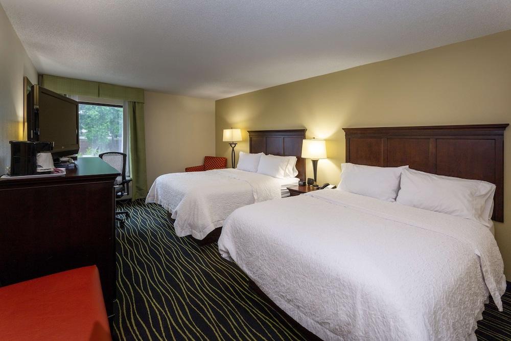 Hampton Inn Columbia I-26/Harbison Blvd Bagian luar foto