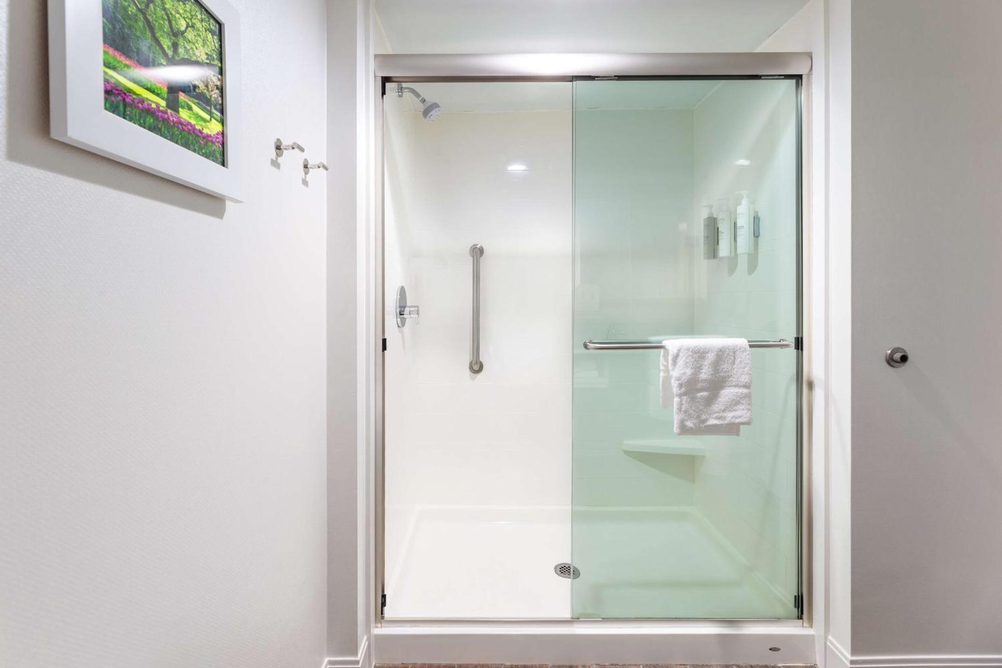 Hampton Inn Columbia I-26/Harbison Blvd Bagian luar foto