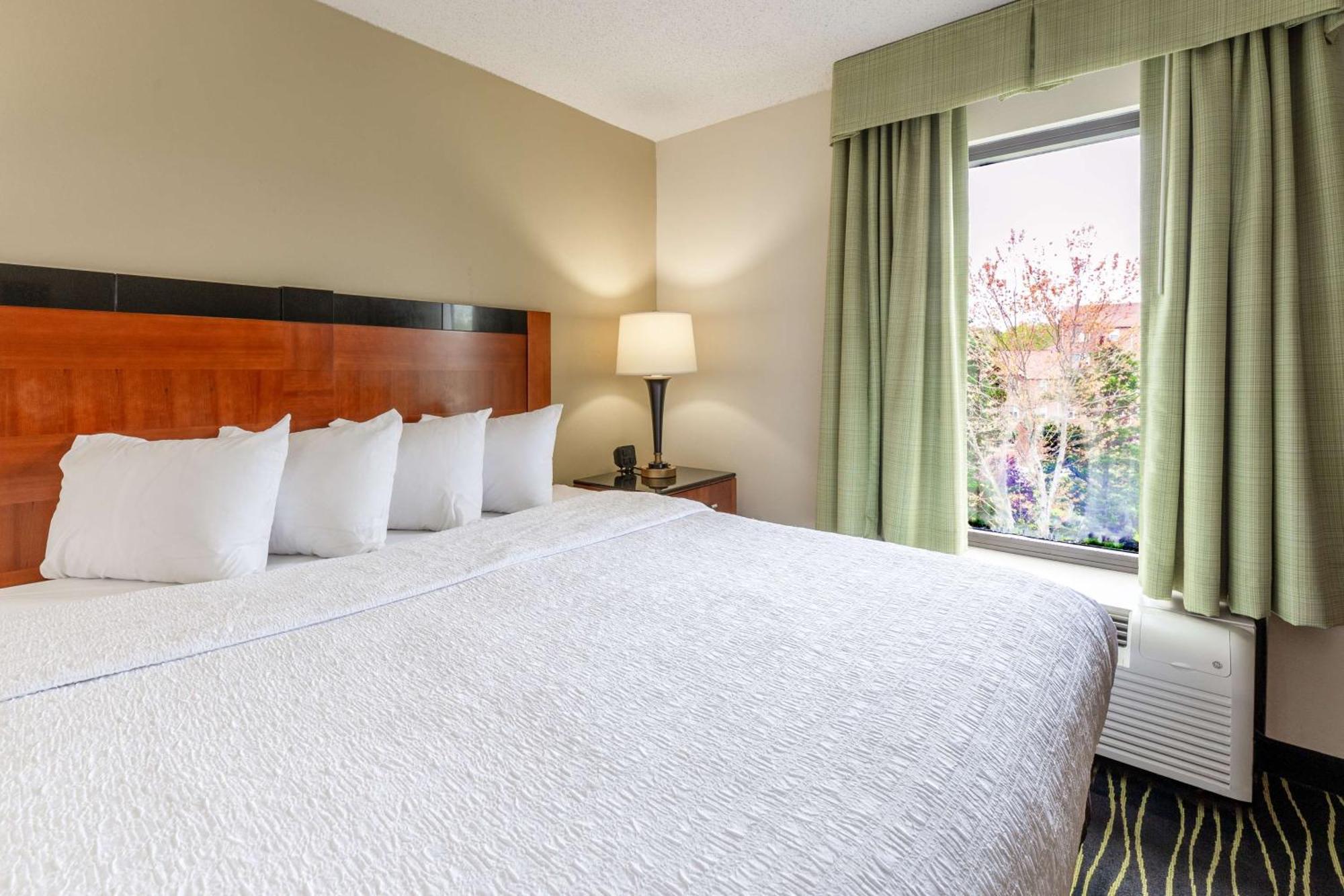 Hampton Inn Columbia I-26/Harbison Blvd Bagian luar foto